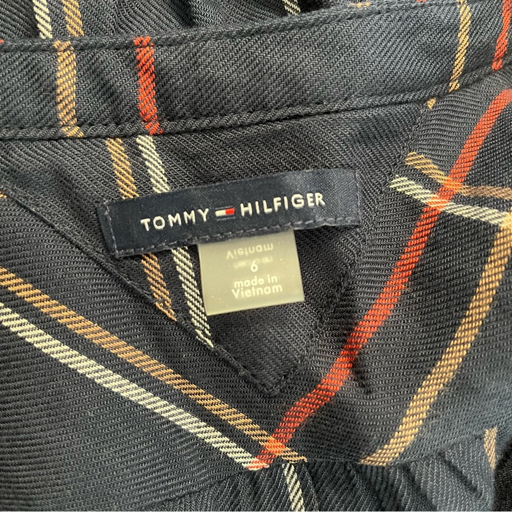 TOMMY HILFIGER | Kensington Long-Sleeve Tiered Plaid Shirtdress Size 6 - Picture 10 of 12